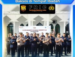 HUT ke-75 Humas Polri, Polda Aceh Turun Langsung Bersihkan Rumah Ibadah