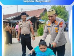 Wujud Kepedulian Polri, Kapolres Lhokseumawe Serahkan Kursi Roda untuk Azalea