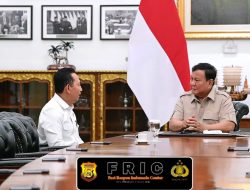 Presiden Prabowo Subianto menerima Kepala Staf Kepresidenan (KSP) Jenderal Listyo Sigit Prabowo di Istana Merdeka, Jakarta, Senin, 19 Oktober 2026