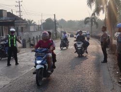 Kapolres Mesuji Pimpin Pengaturan Lalu Lintas di Titik Rawan Kemacetan dan Kawasan Sekolah
