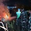 Gerak Cepat Prajurit Kodim 1707/Merauke, Bersama-sama Padamkan Kebakaran Lahan di Wilayah Kelurahan Samkai