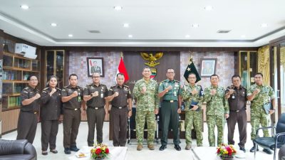 Tim JaksaAgung Muda Pidana Militer Audiensi dengan Pangdam I/BB di Medan