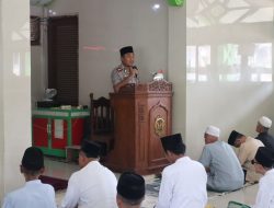 Kapolres Mesuji Laksanakan Jumat Keliling di Masjid Nurul Ikhlas, Sosialisasikan Program “Polisi Bersama Masyarakat”