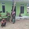 Satgas TMMD Ke-130 Kodim 1808/Mansel Bantu Lansia Berusia Lebih Dari 100 Tahun Mengambil Kayu Bakar
