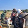 Tak Kenal Hari Libur, Satgas TMMD Kodim Boyolali Tetap Semangat Bangun Jalan Desa Wates