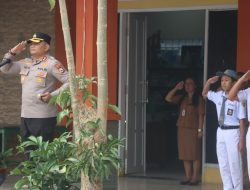 Kapolres Toraja Utara Jadi Pembina Upacara di SMA Negeri 1, Ajak Siswa Disiplin Berlalulintas