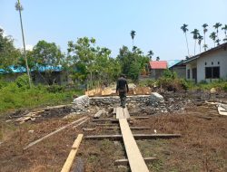 Progres Pembangunan Jembatan TMMD Ke-130 Memasuki Tahap Pembersian Badan Jembatan