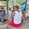 Canda Tawa Satgas TMMD Ke-130 Dan Warga Yamboi Pererat Rasa Kekeluargaan