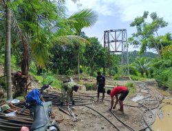 Seling Baja Mulai Terpasang, Jembatan Gantung Sawang Capai Progres 56,05 Persen