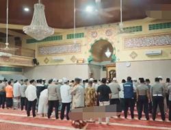 Pererat Silaturahmi dan Kedekatan dengan Warga, Polres Langsa Gelar Program Subuh Keliling di Masjid Rahmah