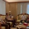 Kapolri Suyudi Sambangi Mantan Kapolri Rusdihardjo, Rawat Silaturahmi dan Teladani Sejarah Pengabdian Polri